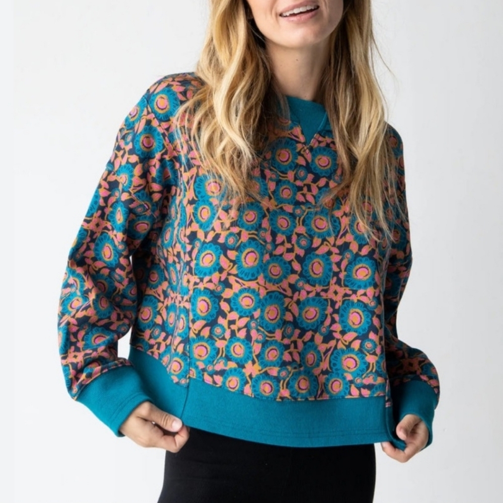 Selah Printed Sweatshirt - Teal Dahlias